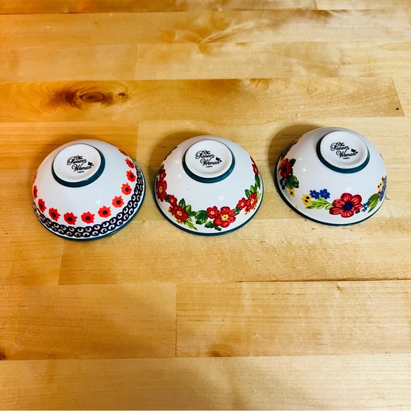 The Pioneer Woman Kitchen Bundle: Spatula, Spoon Rest, & 3 Small Condiment Bowls - Picture 10 of 12